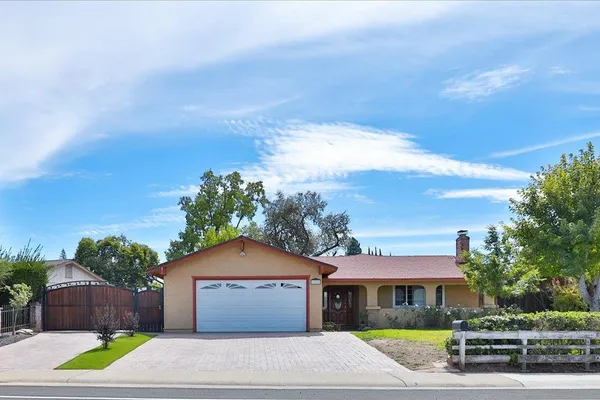10220 ROCKINGHAM DR