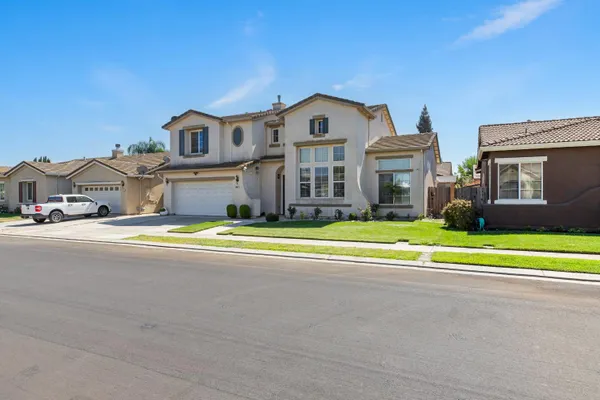 2410 JESSICA CIR