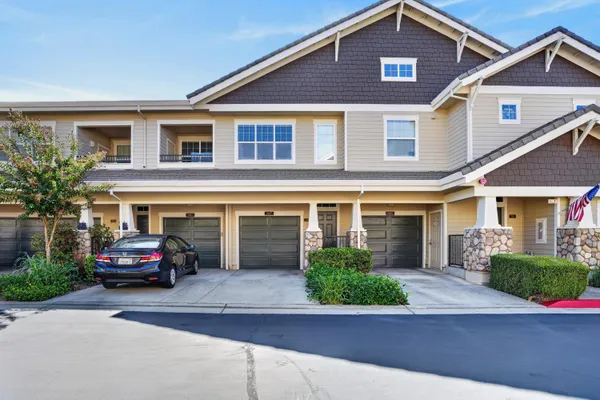2887 BRIGHTON BEACH WAY 118
