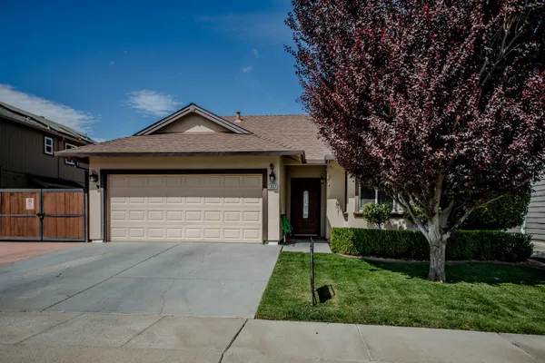 1557 OWENS VALLEY DR