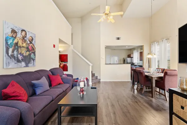 5350 DUNLAY DR 3517