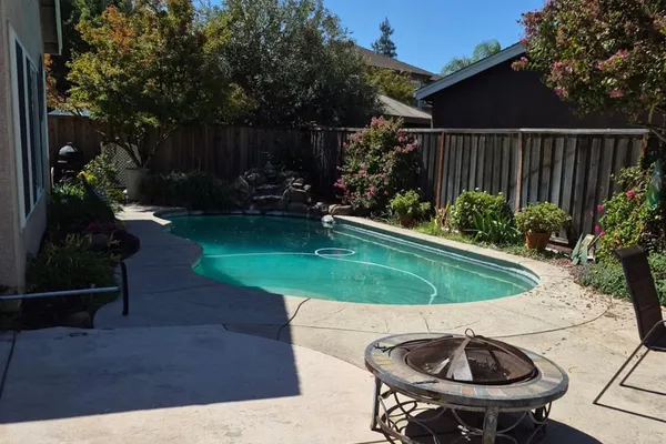 4113 KEEPSAKE DR