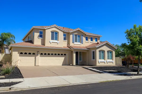 564 MILLWOOD DR