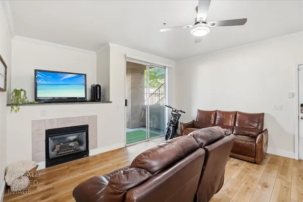 501 GIBSON DR 1611