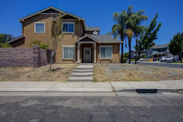 1901 ST SEBASTIAN WAY
