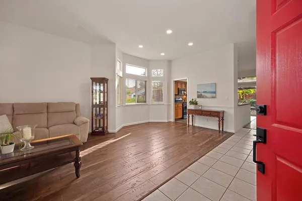 1441 LORIMER WAY