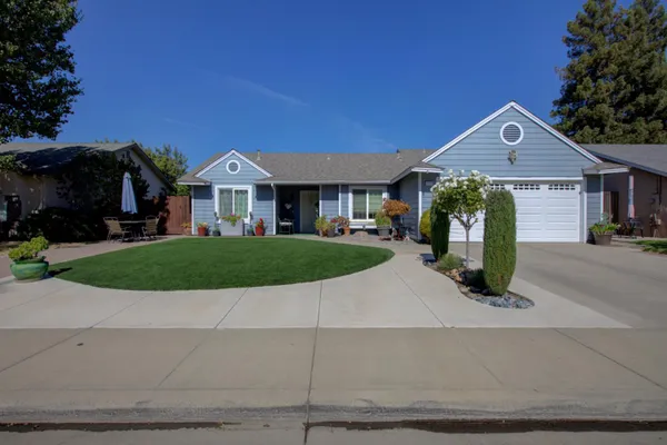 12123 FEARL DR