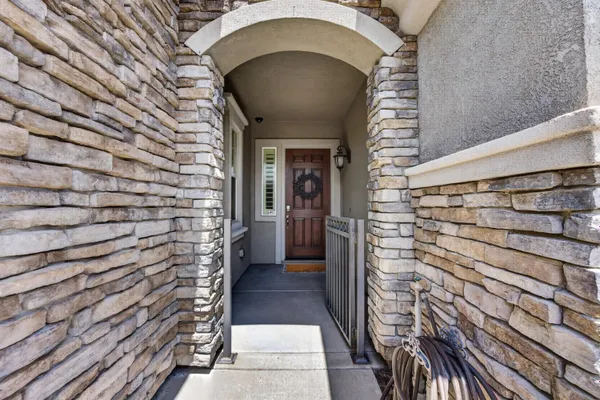 691 LEFEVRE DR