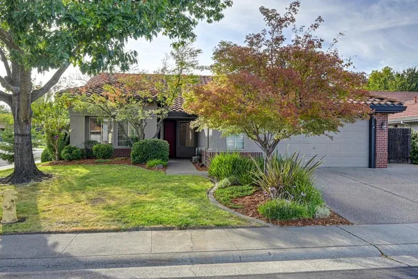 1441 LORIMER WAY