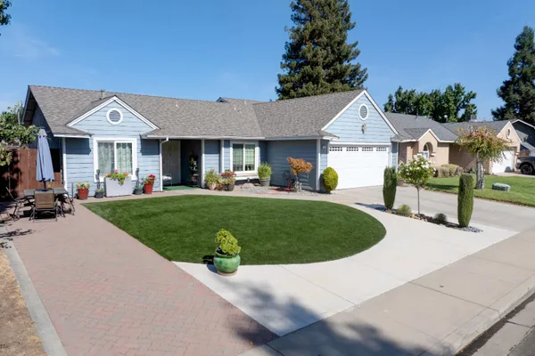 12123 FEARL DR