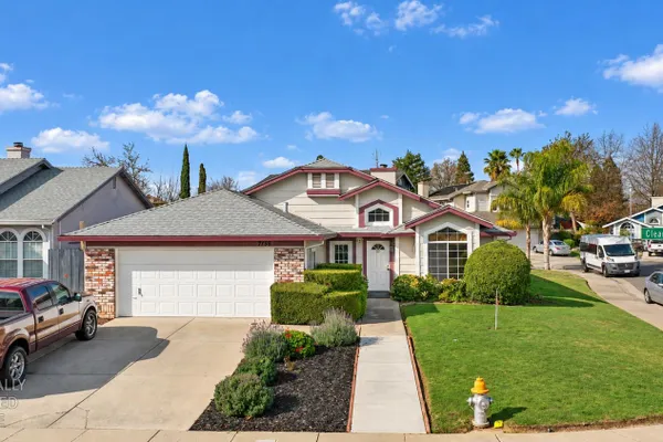 7158 CLEARBROOK WAY