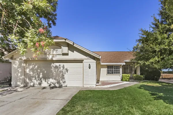 6109 BROCKENHURST DR
