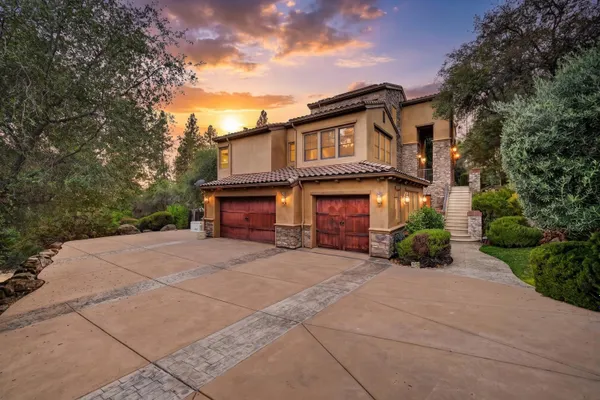 16279 WINCHESTER CLUB DR
