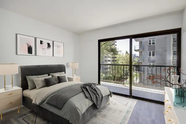 500 N ST 504