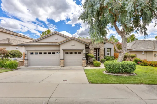 2168 DORRINGTON DR