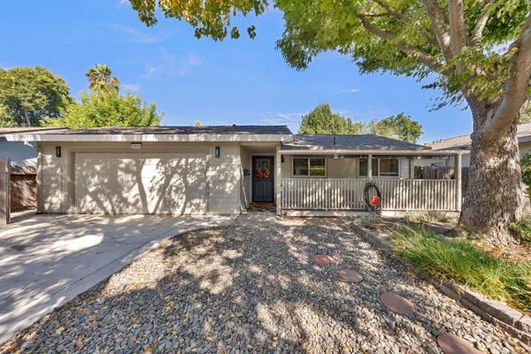 2510 BUENO DR