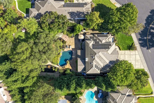 8455 WOOD THRUSH WAY