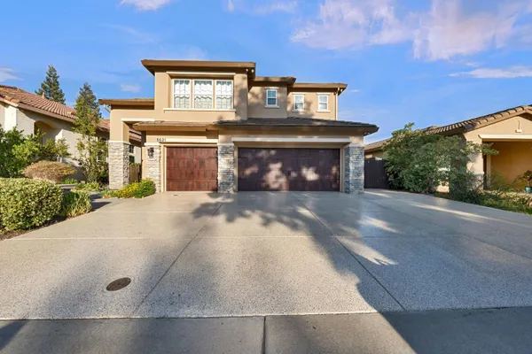 8621 BANTON CIR