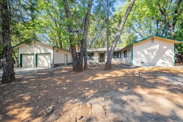 5139 CRESTLINE DR