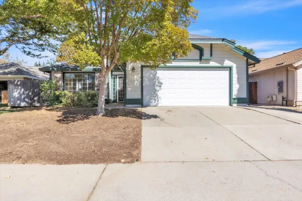 5923 PALM SPRINGS CT