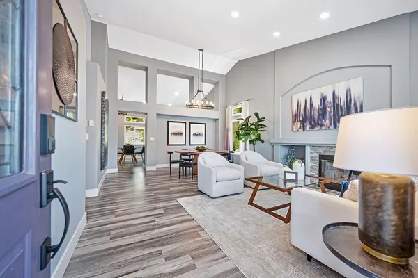 401 SEATON DR