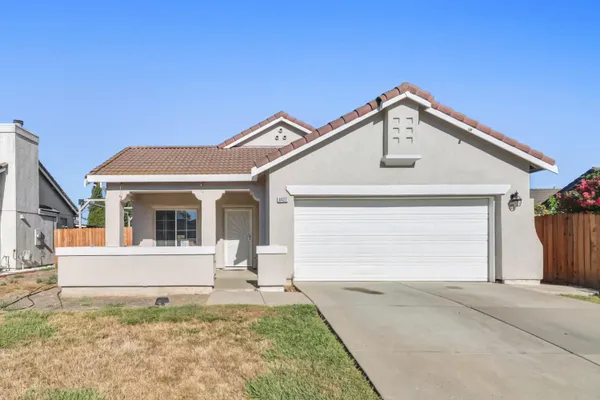 8427 SERIO WAY