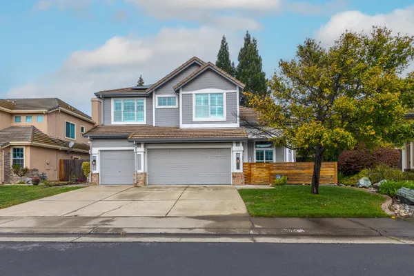 5524 TRIPP WAY