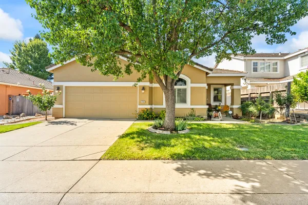 5548 RED JASPER WAY