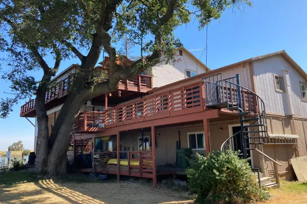 1848 ANCHOR DR