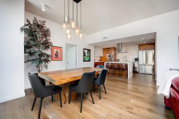 500 J ST 1708