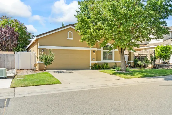 5548 RED JASPER WAY