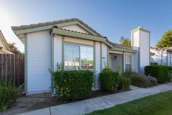 2653 PARKLANE