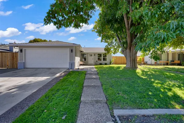 170 YOSEMITE DR