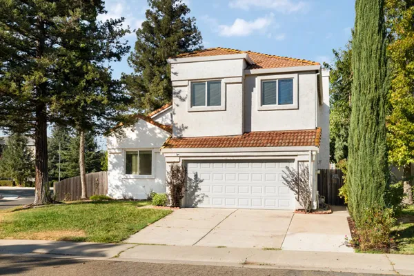 8317 DALKEITH WAY