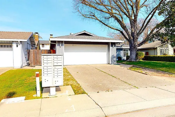 1227 HAVENHILL WAY