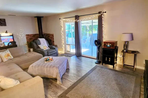 5300 VALPARAISO CIR