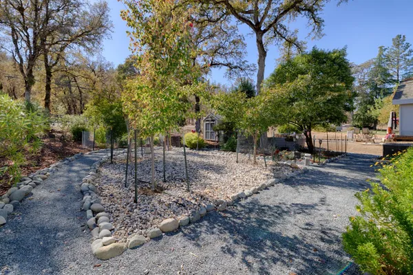 14090 TORREY PINES DR