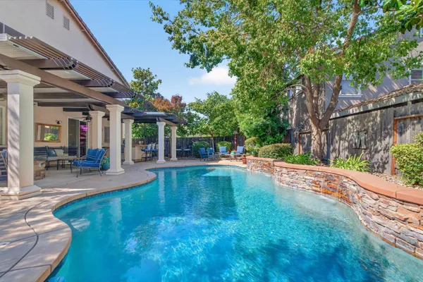 1728 SEVILLA DR