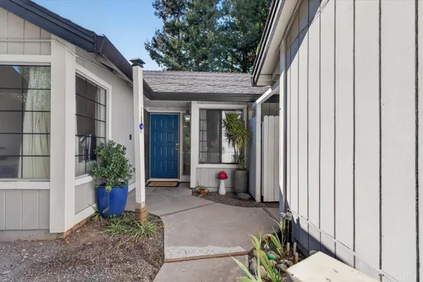 6 DATORO CT