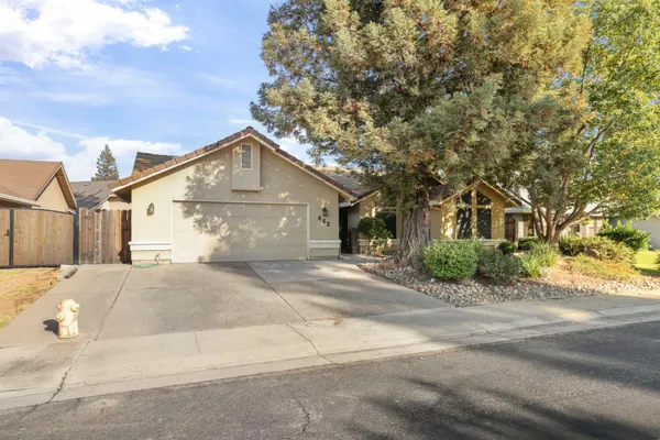442 EVERGREEN DR