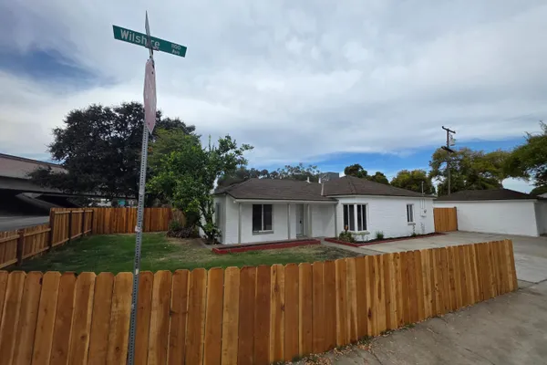 2303 MONTE DIABLO AVE