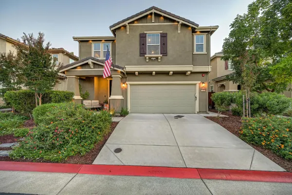6136 MEHRTEN CIR