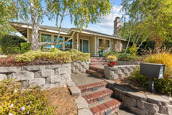 8641 LADY JANE WAY
