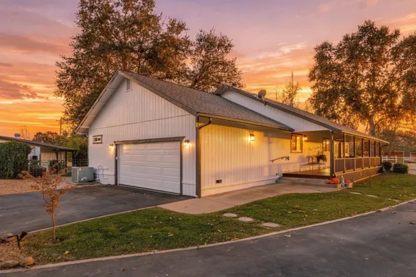 13088 CHERRY RD