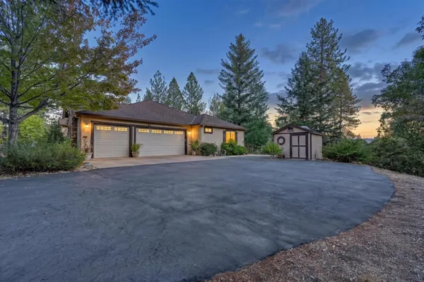 22050 ALTON TRL