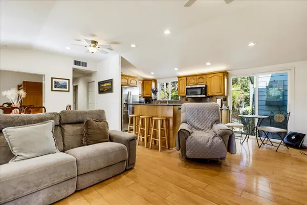 10285 SUGAR PINE CT