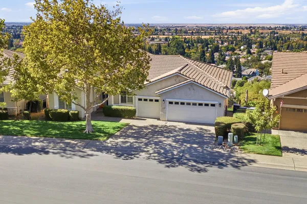 4530 SCENIC DR