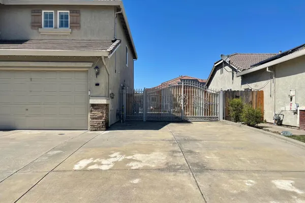 1781 CHATFIELD CIR