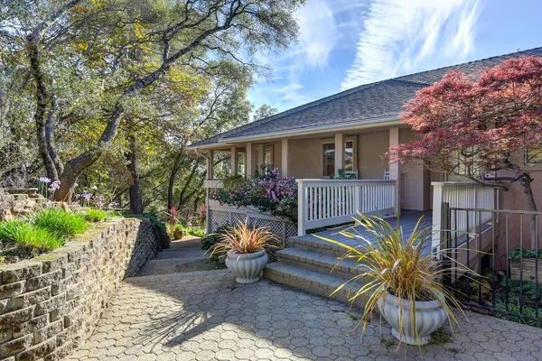 2060 ONION FLAT CT