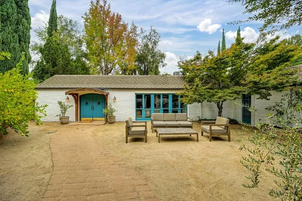 4643 CABANA WAY